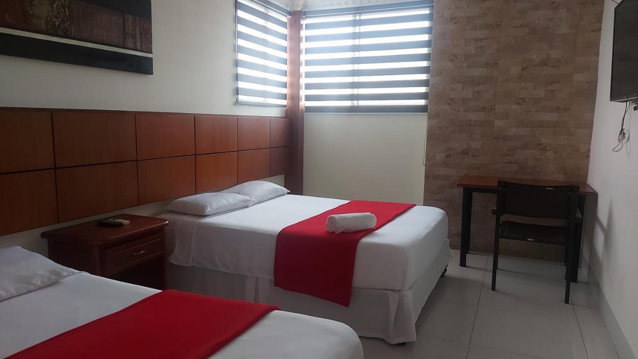 Hotel Murali - Cerca Del Aeropuerto De Γκουαγιακίλ Εξωτερικό φωτογραφία