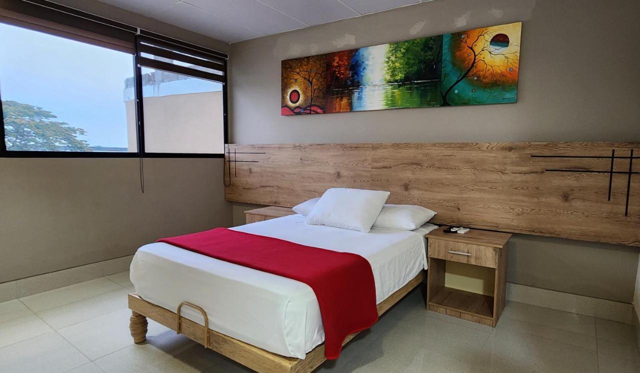 Hotel Murali - Cerca Del Aeropuerto De Γκουαγιακίλ Εξωτερικό φωτογραφία