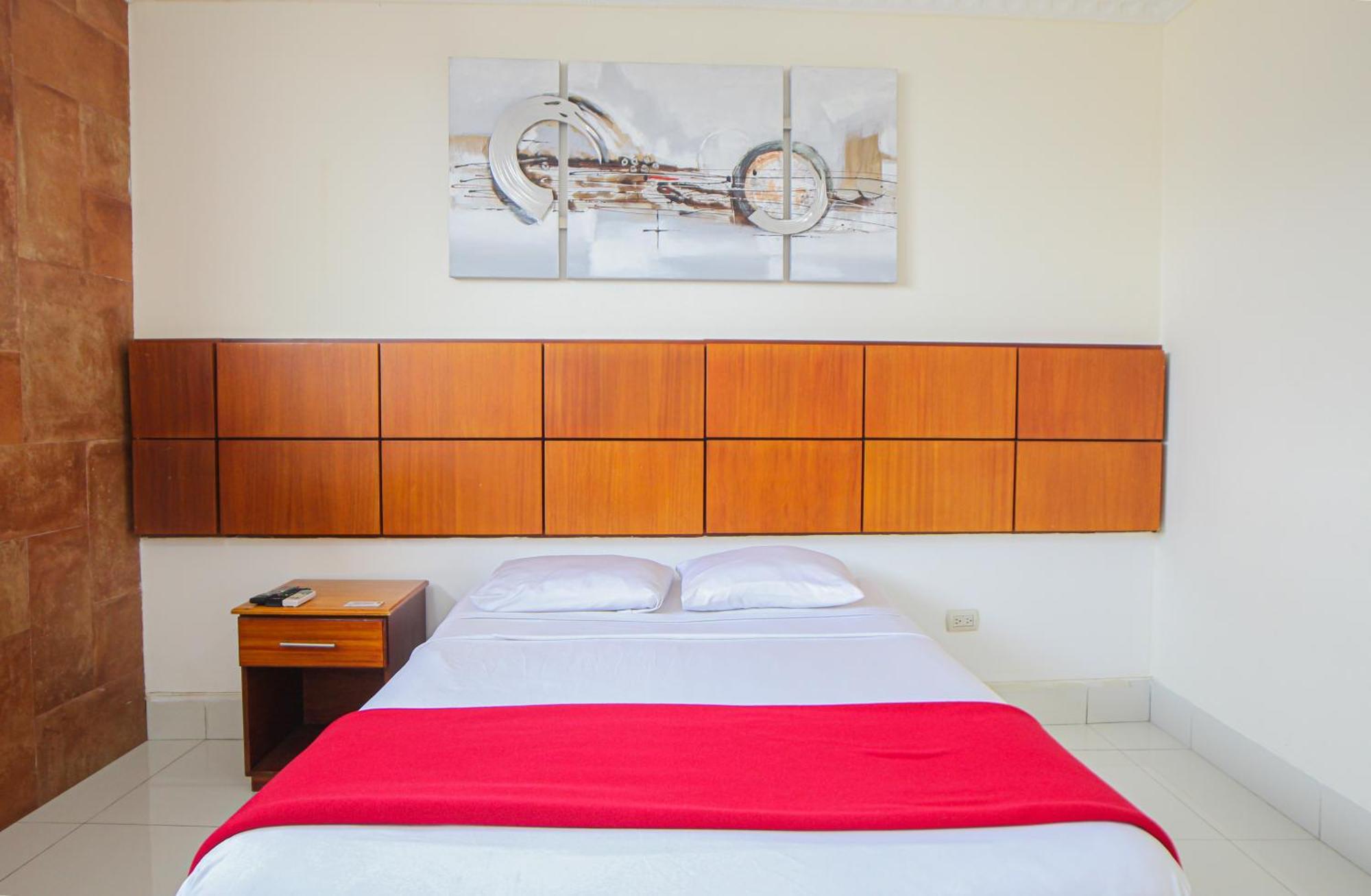 Hotel Murali - Cerca Del Aeropuerto De Γκουαγιακίλ Εξωτερικό φωτογραφία