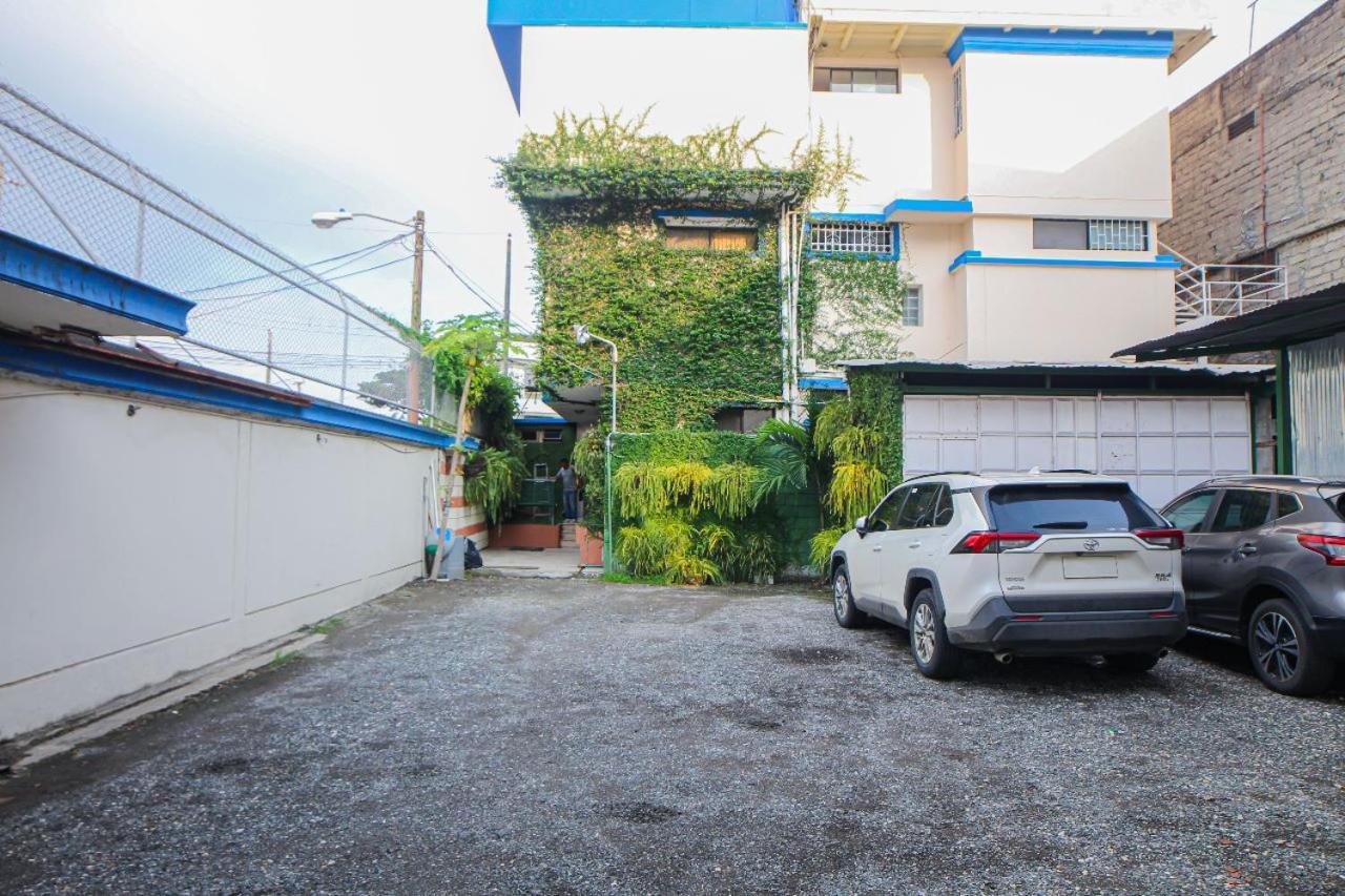 Hotel Murali - Cerca Del Aeropuerto De Γκουαγιακίλ Εξωτερικό φωτογραφία
