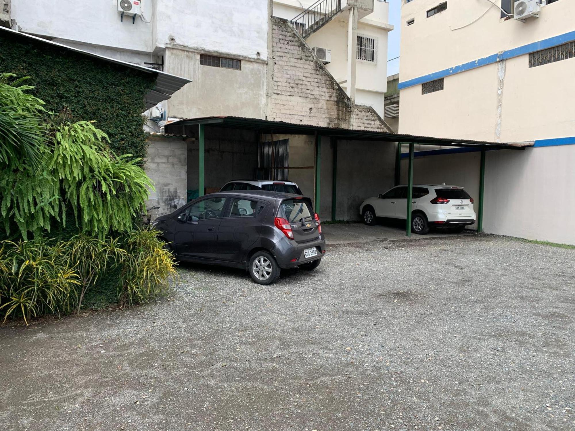 Hotel Murali - Cerca Del Aeropuerto De Γκουαγιακίλ Εξωτερικό φωτογραφία