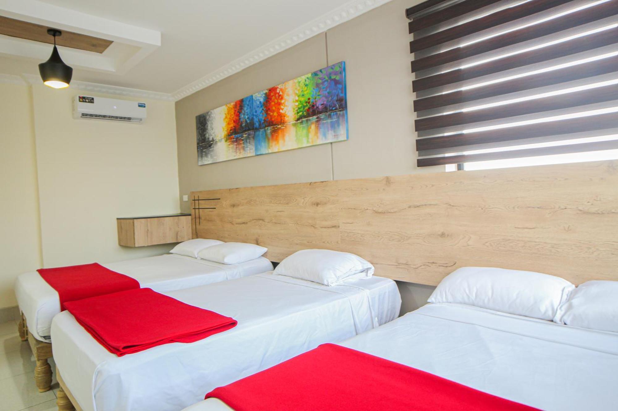 Hotel Murali - Cerca Del Aeropuerto De Γκουαγιακίλ Εξωτερικό φωτογραφία