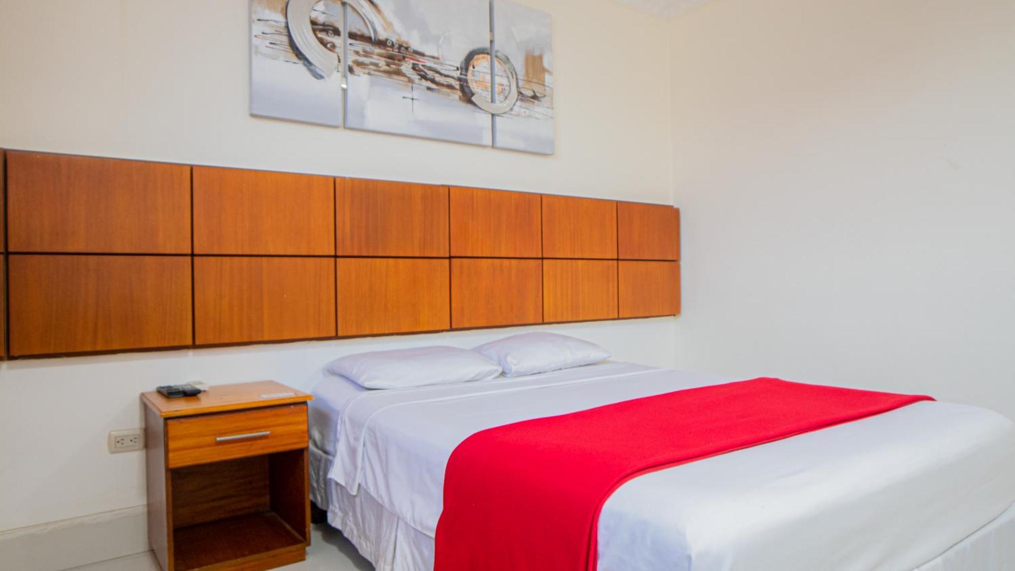 Hotel Murali - Cerca Del Aeropuerto De Γκουαγιακίλ Εξωτερικό φωτογραφία