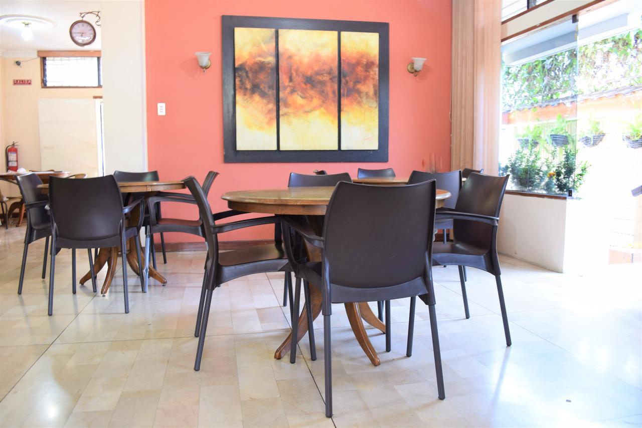 Hotel Murali - Cerca Del Aeropuerto De Γκουαγιακίλ Εξωτερικό φωτογραφία