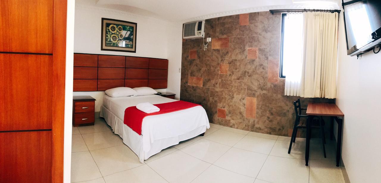 Hotel Murali - Cerca Del Aeropuerto De Γκουαγιακίλ Εξωτερικό φωτογραφία